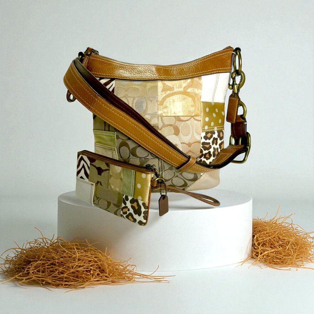 COACH Vintage Patchwork Shoulder bag set with matching wristlet 10812